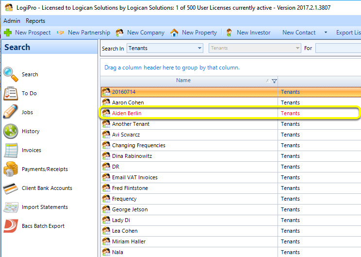 Show contacts/tenants with negative balance in red